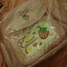 Mochila con bordado de fresa para niñas, Bolsa Escolar rosa, regalo de cumpleaños, 2020, dibujos animados japoneses nuevos