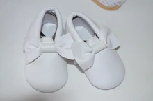 Zapatos de bebé para niño recién nacido, primeros pasos, suela de piel sintética, flecos de lazada de Princesa, zapatos de cuna para bebé, mocasines informales