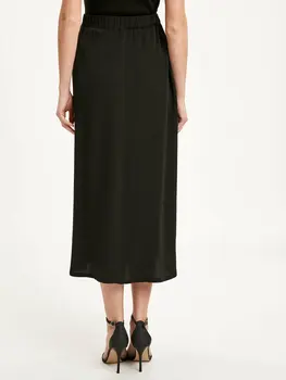 

Beli Wheel Front Button Circular Skirt