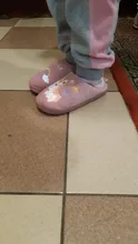 Zapatillas de invierno para niños y niñas, chanclas planas y cálidas con dibujos de arcoíris, antideslizantes, para interiores