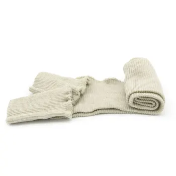 

"set of garter and cuffs", "garter and cuff", "cuffs thin", "set pearl", "set thin"