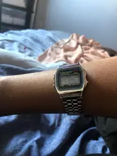 Reloj digital vintage para hombres y mujeres, pulsera con pantalla led electrónica de oro y plata para militares, en color negro, ideal para deportes y regalo