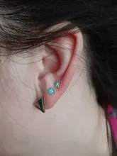 La Monada-pendientes pequeños de tuerca para mujer, de Plata de Ley 925, flor negra, pendiente para mujer, tuerca coreana, plata 925, joyería para mujer