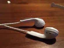 Auriculares con cable para teléfono, cascos de sonido de alta calidad con micrófono de 3,5mm para Iphone, Samsung y LG, gran oferta