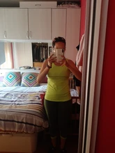 Yuerlian-conjunto deportivo para mujer, Top corto, mallas, entrenamiento en gimnasio, Yoga, fitness, 3/4