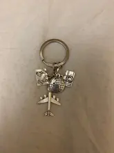 LLavero de avión con 26 letras para la Cámara de la tierra, colgante pequeño, regalo conmemorativo