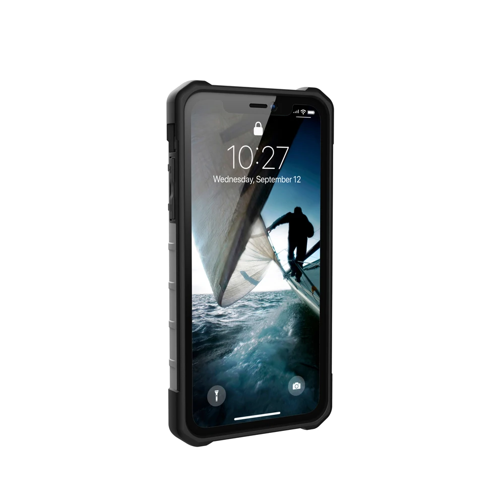 Чехол UAG для iPhone XR противоударный из износостойкого полиуретана резиновый борт