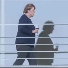 Arnés ajustable para perros y gatos, correa de plomo para pasear, collar para cachorros de malla de poliéster, medianos y pequeños