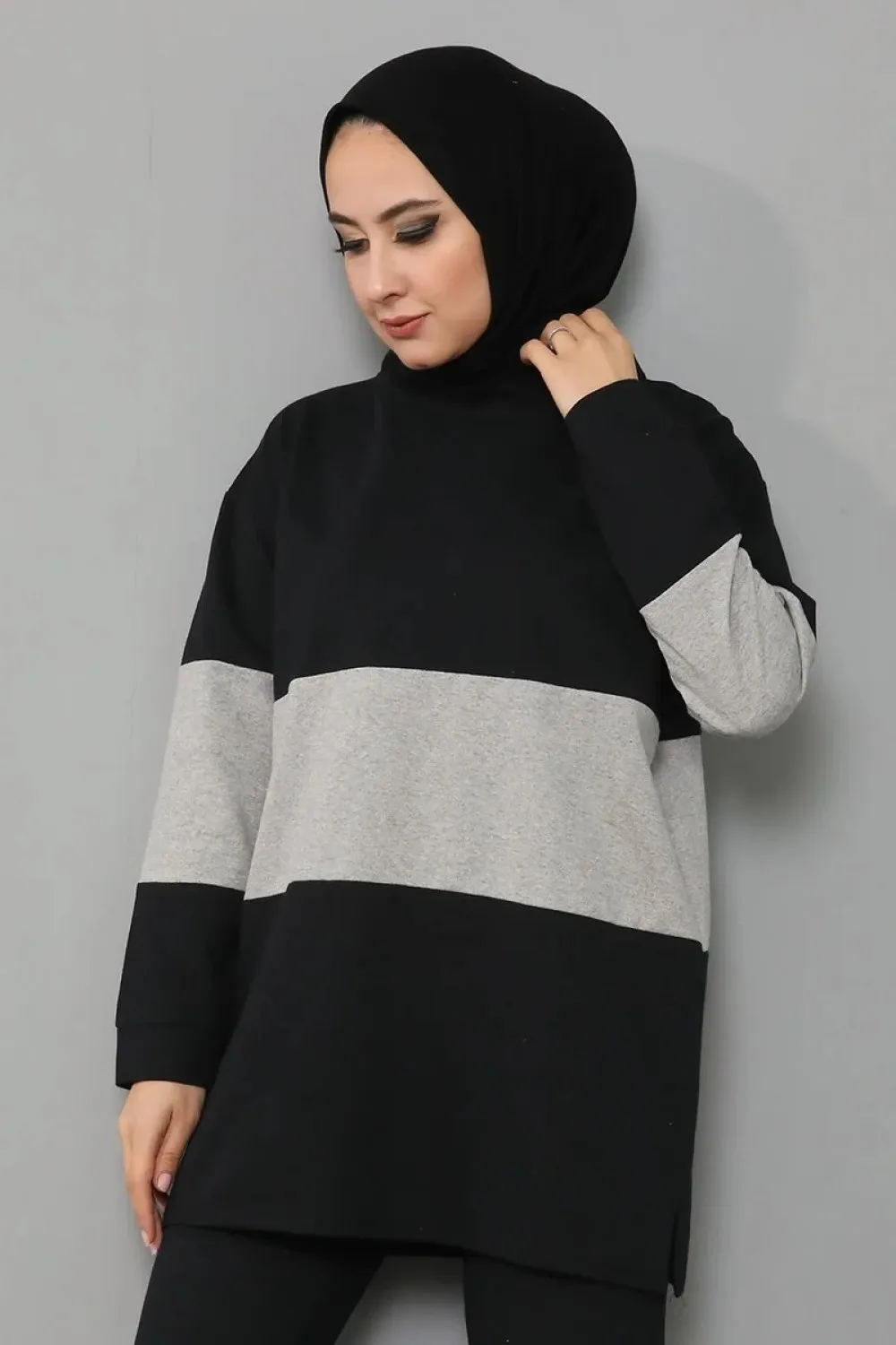Hooded 2 Pieces Sports Women’s Set, Shirt and Pant Double Suit Plus Size Islamic Fashion Muslim Clothing Turkey Dubai 2021