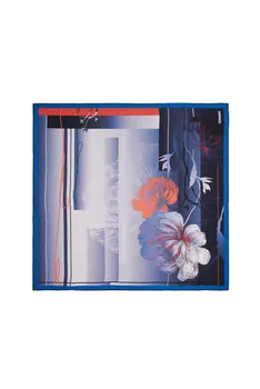 

Flower Patterned Scarf