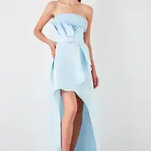 Вечернее платье с поясом TPRSS19DE0085