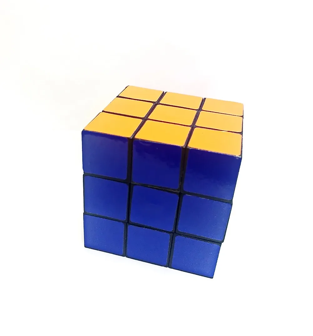 magic cube 7cm - 110g