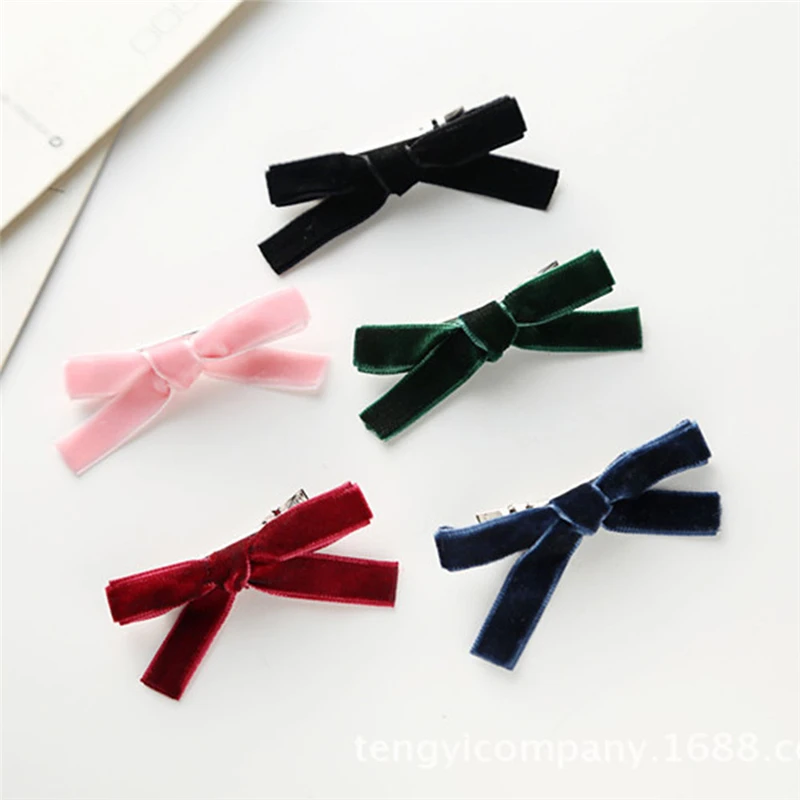 

2020 New Kids Velvet Hair Bows For Girls Solid Knot Hair Clips Baby Mini Hairpins Handmade Barrettes Headwear Hair Accessories