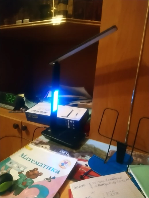 Отзыв о товаре Современная светодиодная офисная настольная лампа LAOPAO с сенсорной регулируемой яркостью, складной светильник для чтения с календарем, термометром и будильником от пользователя A***v