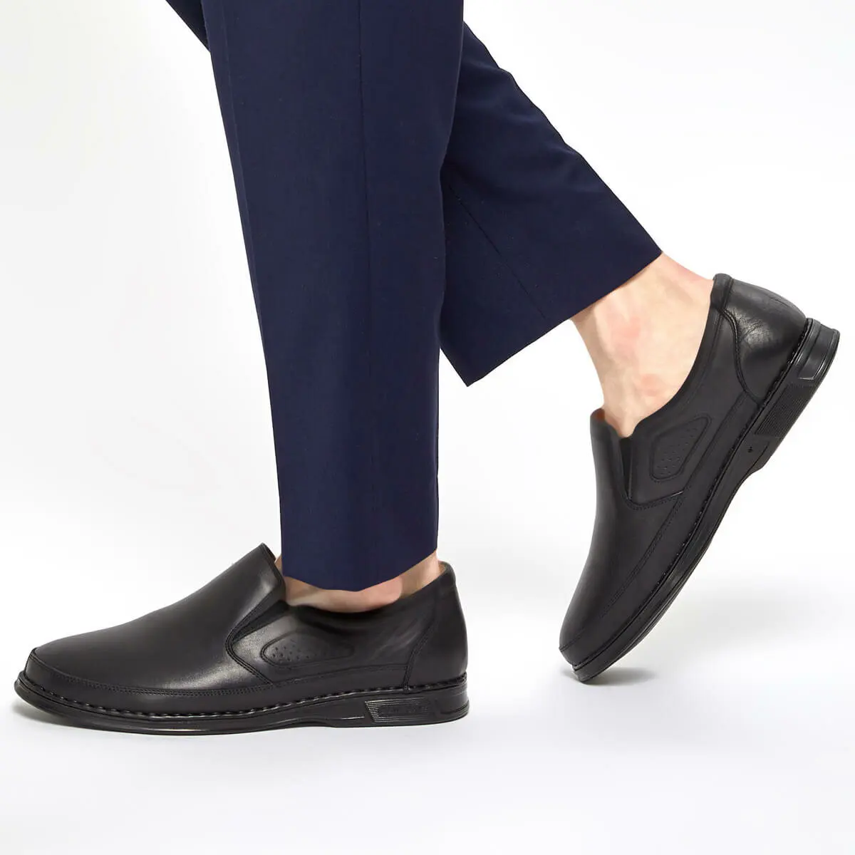 

FLO 91.100552.M Black Men 'S Classic Shoes Polaris 5 Point