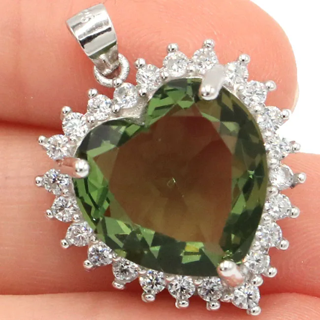 

28x20mm Charm Heart Shape 6.0g Created Green Amethyst White CZ Gift For Girls 925 Sterling Silver Pendant