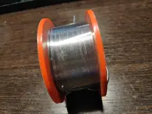 0,3/0,4/0,5/0,6/0,8/1mm 63/37 flujo 2.0% estaño Alambre de estaño colofonia de fundido núcleo de soldadura de alambre de soldadura rollo 40%