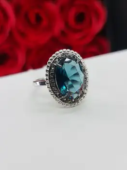 

925 silver ring with ruby stone and cubic zirconia