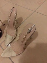 Eilyken-zapatos de tacón transparente para mujer, calzado Sexy con punta estrecha, diseño con cadena, tacón de cristal, tacones altos de aguja, para vestido de boda