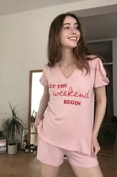 

Trendyol Printed V-Neck Half Sleeve Pajamas set THMSS20PT0377