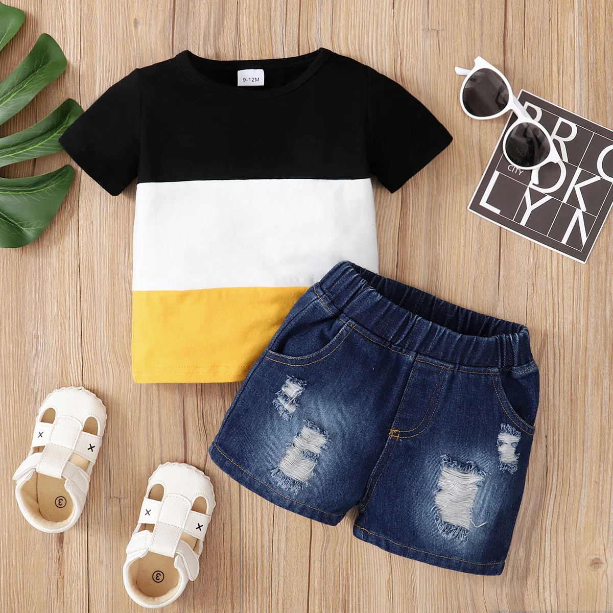 PatPat 2pcs Baby Boy Colorblock Short sleeve T shirt and Ripped Denim