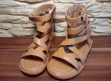 Sandalias de fondo suave para niñas, zapatos de princesas pequeñas, novedad de verano, zapatos romanos altos para bebés, zapatos de playa Princesa, zapatillas para niños