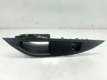

1K3959857A left front raised knob SEAT ALTEA (5P1)