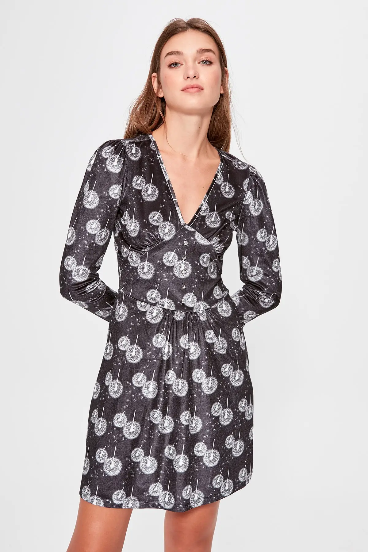 

Trendyol Black Velvet Knitted Dress TWOAW20EL1501