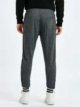 

Standard Mould Jogger Sweatpants