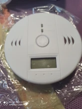 Envío Gratis! LCD CO Sensor trabajo solo construido en 85dB sirena de sonido independiente envenenamiento por monóxido de carbono Detector de alarma de advertencia