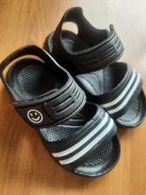 Zapatos de verano para niños y niñas, sandalias informales de Punta cerrada para playa y piscina, zapatillas planas sin cordones