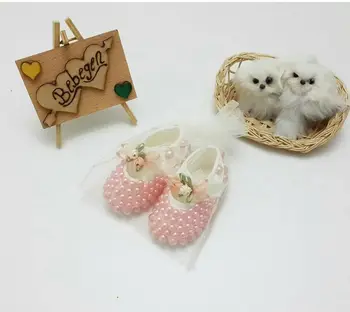 

Special Pearl Stone Embroidered Satin Baby Shoes