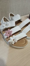 Sandalias de tacto suave para niña, calzado de gladiador con flores para niño, chanclas florales para niña, zapatos de princesa