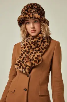 

12502 Leopard Pattern Mink Fur Scarf