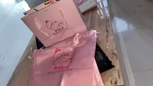 Bolsa de pelo negro Rosa Alileader con soporte de almacenamiento de peluca para pelucas, accesorios de peluca transparentes no tejidas, bolsa de almacenamiento para pelucas