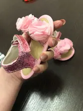 Sandalias antideslizantes de suela blanda para bebé recién nacido, zapatos de moda de flores para niña pequeña