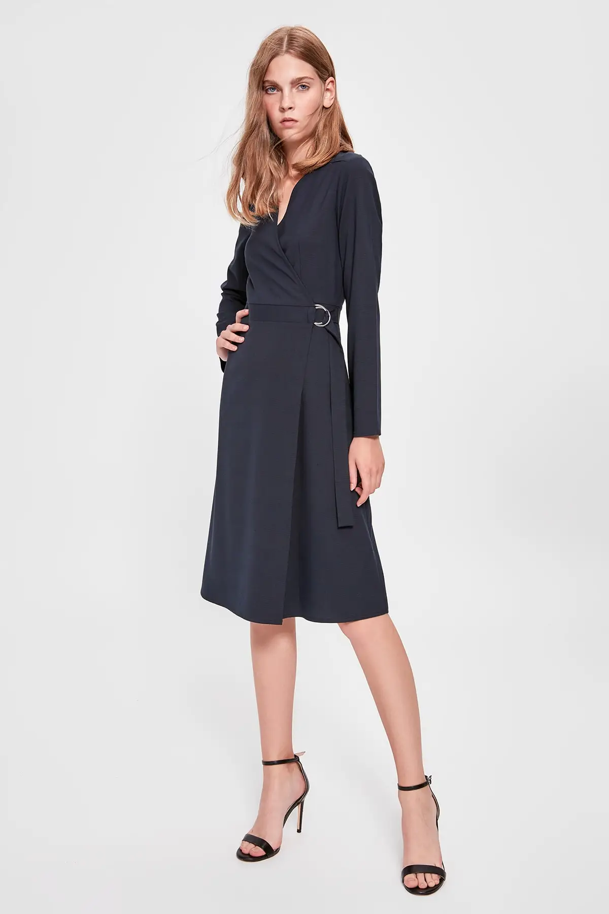 

Trendyol Dark Blue Lacing Detail Dress TWOAW20EL1630