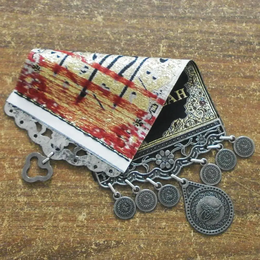 Islamic-Religious-Verses-Woven-Tapestry-Wall-Hanging.jpg Iszlám Vallási Versek Szövött Gobelinfal Lógnak - Image 4