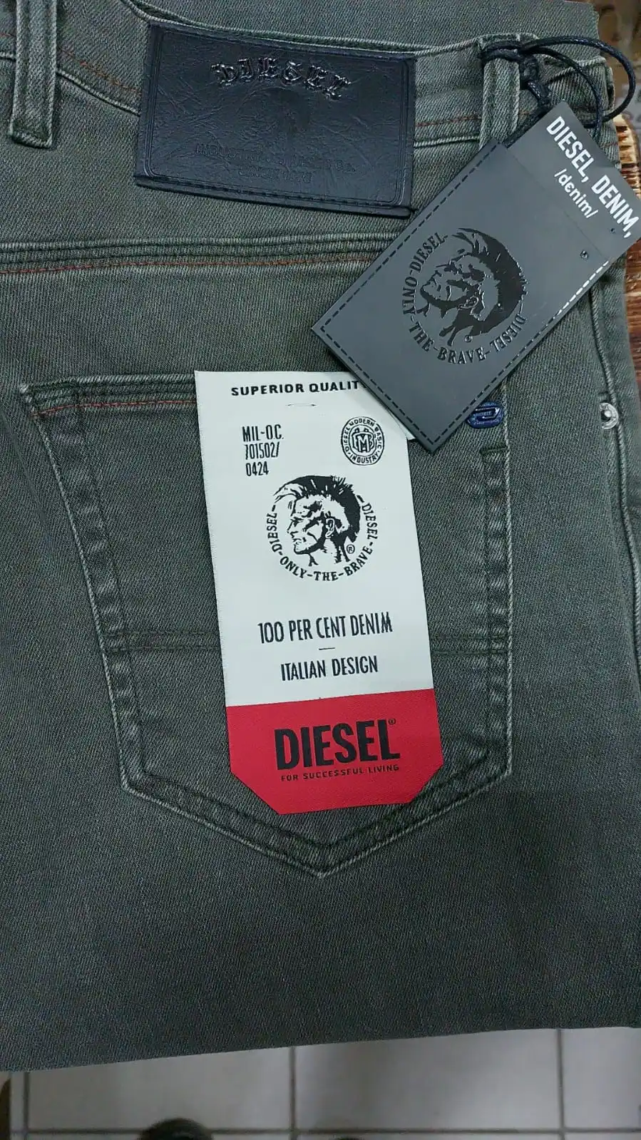 Men's jeans -