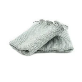 

"cuffs semi-wool", "cuff tight", "cuff pearl", "cuff 8,5*10 sm"