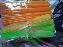 Hélice de libélula de bambú de plástico para niños, para exteriores, regalo volador, 20 Uds.