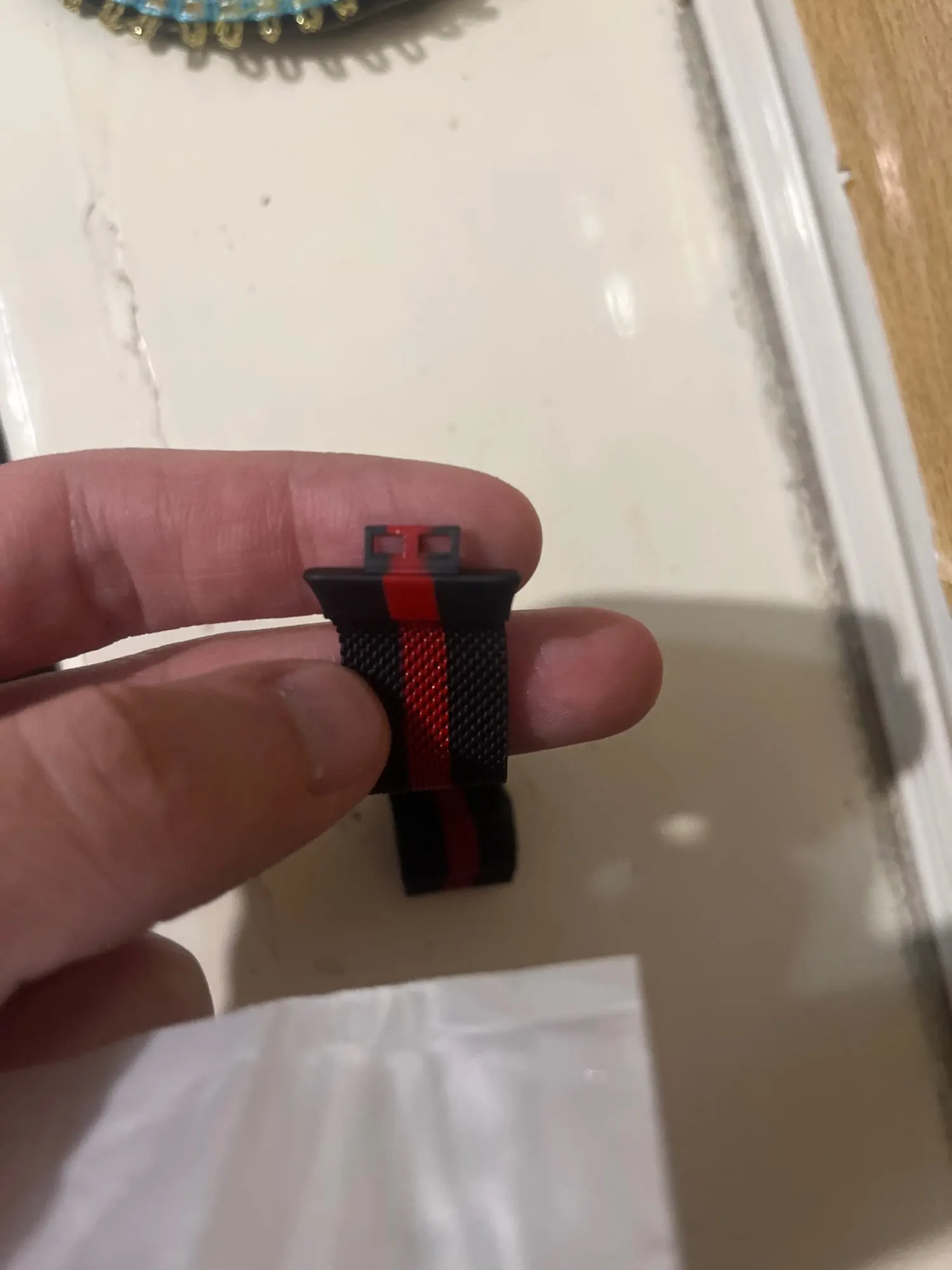 Отзыв о товаре Ремешок Миланская петля для Huawei Honor Band 6, металлический браслет для Huaiwei Honor Band 6 Pro, браслет из нержавеющей стали от пользователя K***v