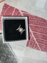 Huitan romántico anillos de perlas simuladas para las mujeres de lujo aniversario de boda accesorios anillos de compromiso para venta al por mayor