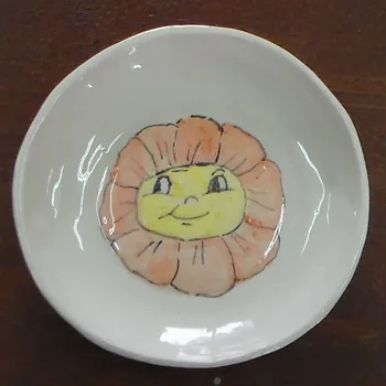 

Ceramic saucer handmade "Merry Flower"