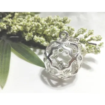 

Creatulote Caller Angel Draught with rattlesnake, bathed in silver sterling 1ª, 1 unit, 27mm, with legend, jewelry