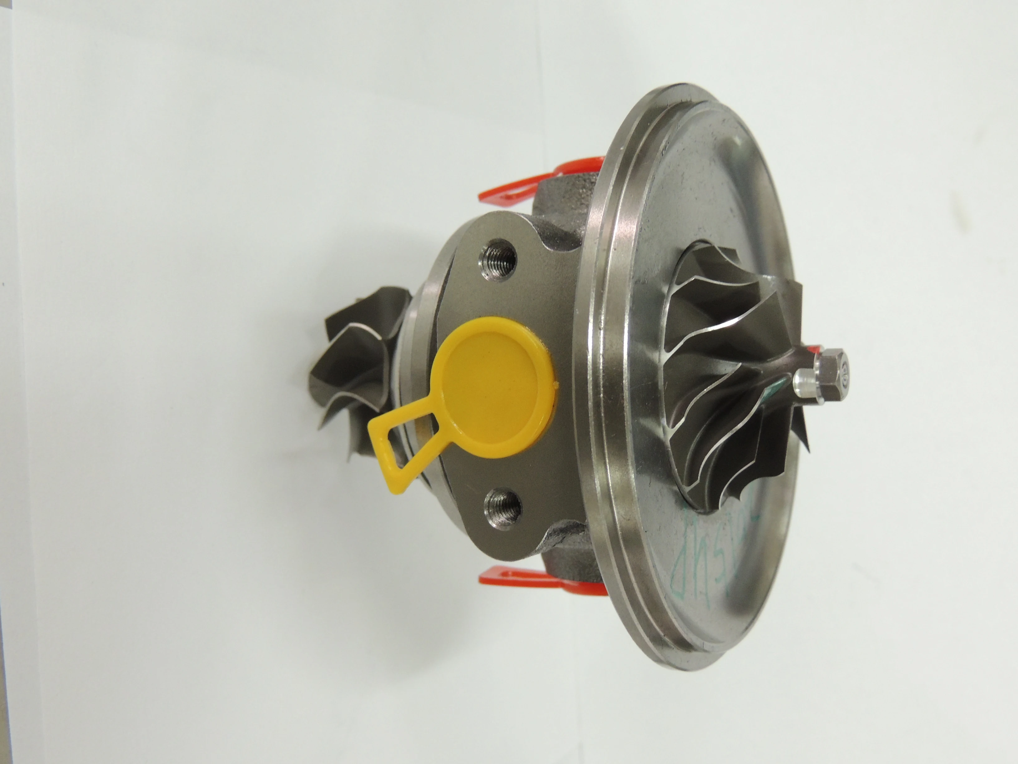

Replacement turbocharger cartridge CHRA for Fiat Punto/Bravo Alfa Romeo MiTo Lancia Delta 1.4 T-Jet 55212916/55222014 RHF3 VL36