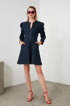 

Trendyol Balloon Sleeve Denim Dress TWOAW21EL0526