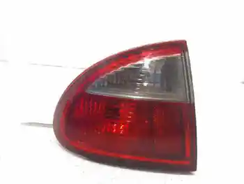 

Left Rear Pilot SEAT LEON (1M1)