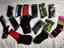 Calcetines de deporte para exteriores para hombre y mujer, calcetín para bicicleta de montaña y baloncesto, calzas profesionales para ciclismo, 6 colores