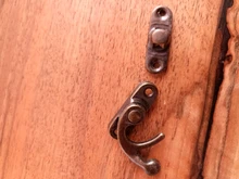 10 Uds. De cierre de Metal con gancho, cerrojo decorativo con tornillos, accesorios de hebilla con tornillos, pequeños y antiguos para mejorar el hogar